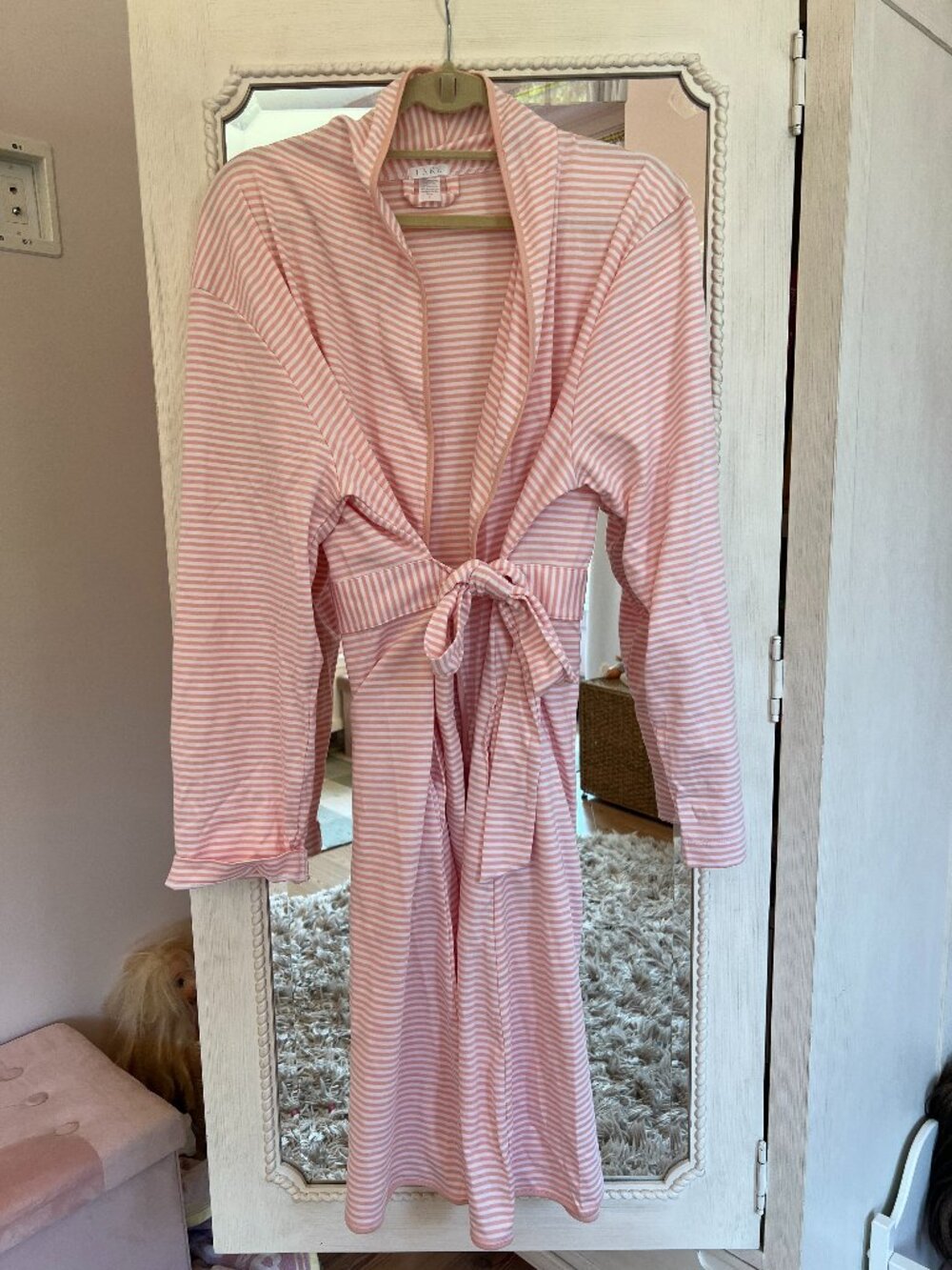 Lake Pink Stripe Robe size L NWOT - Picture 2 of 3